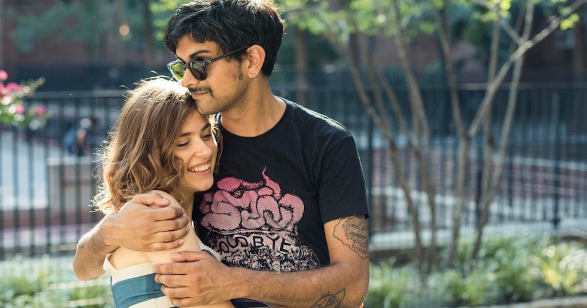 Top 8 Gestures That Show That You Have the Right Person